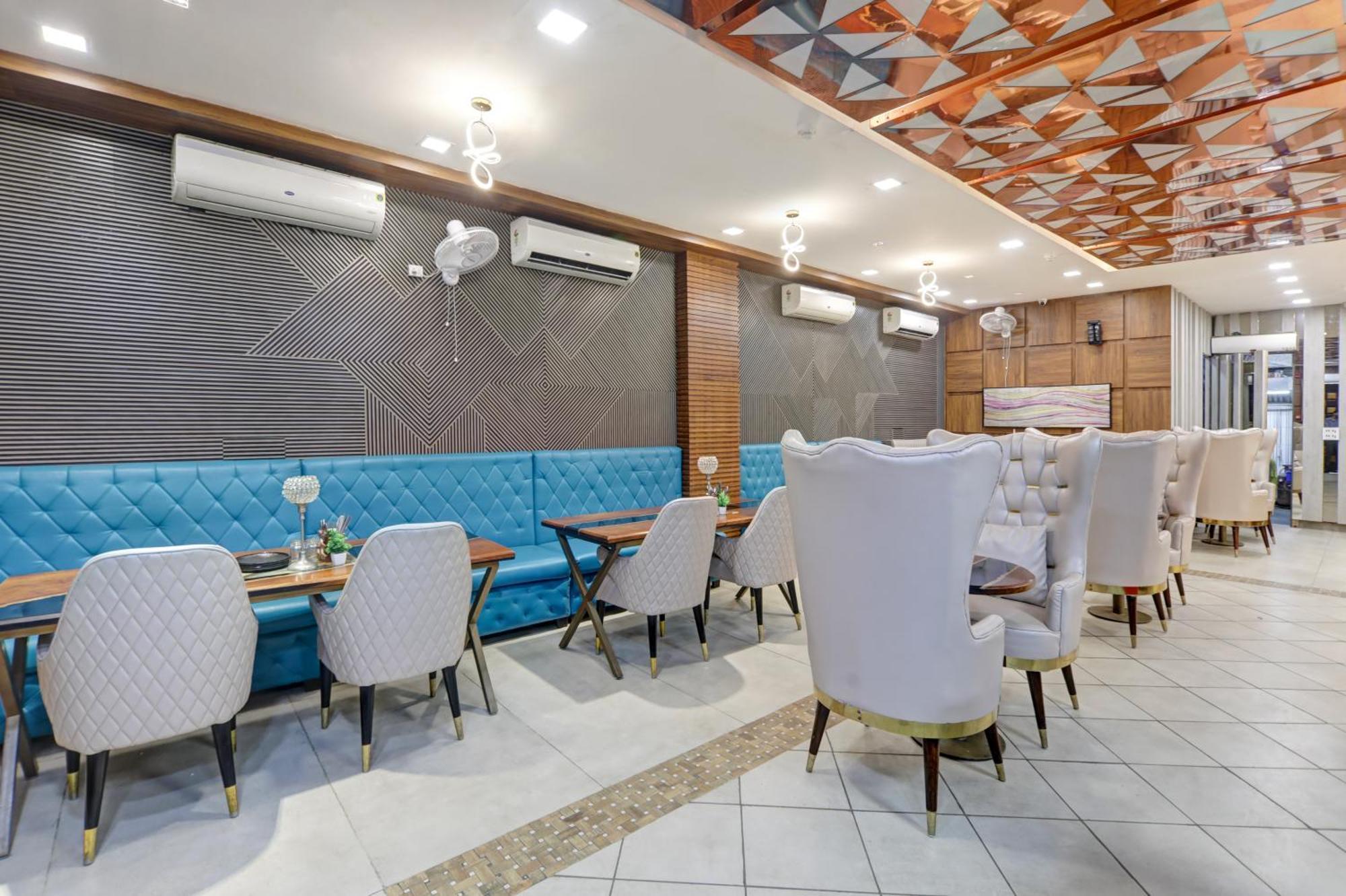 Status By Hotel The Emporio 加济阿巴德 外观 照片