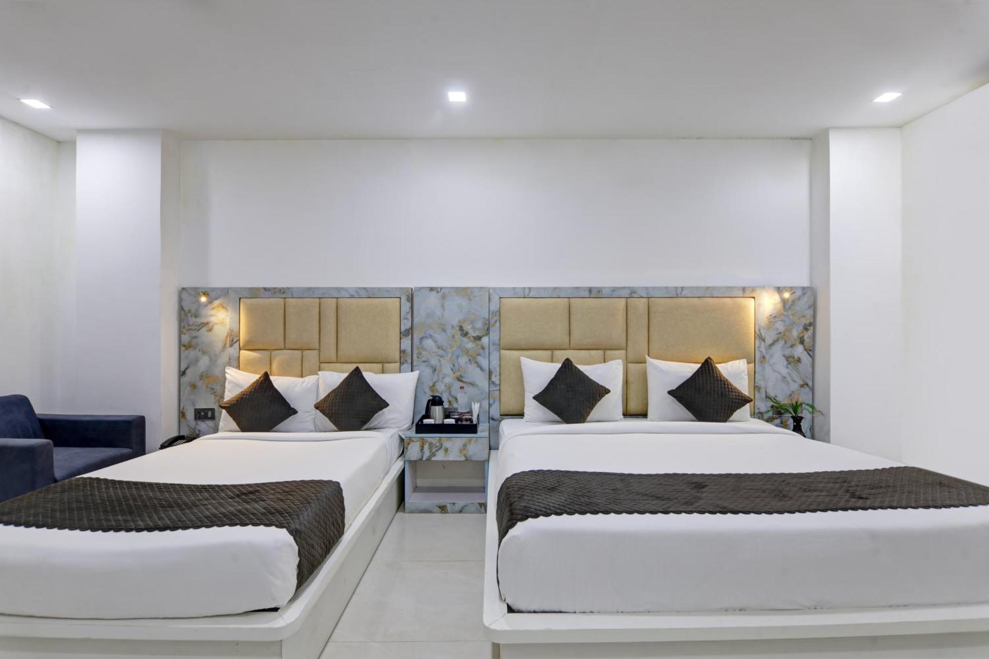 Status By Hotel The Emporio 加济阿巴德 外观 照片