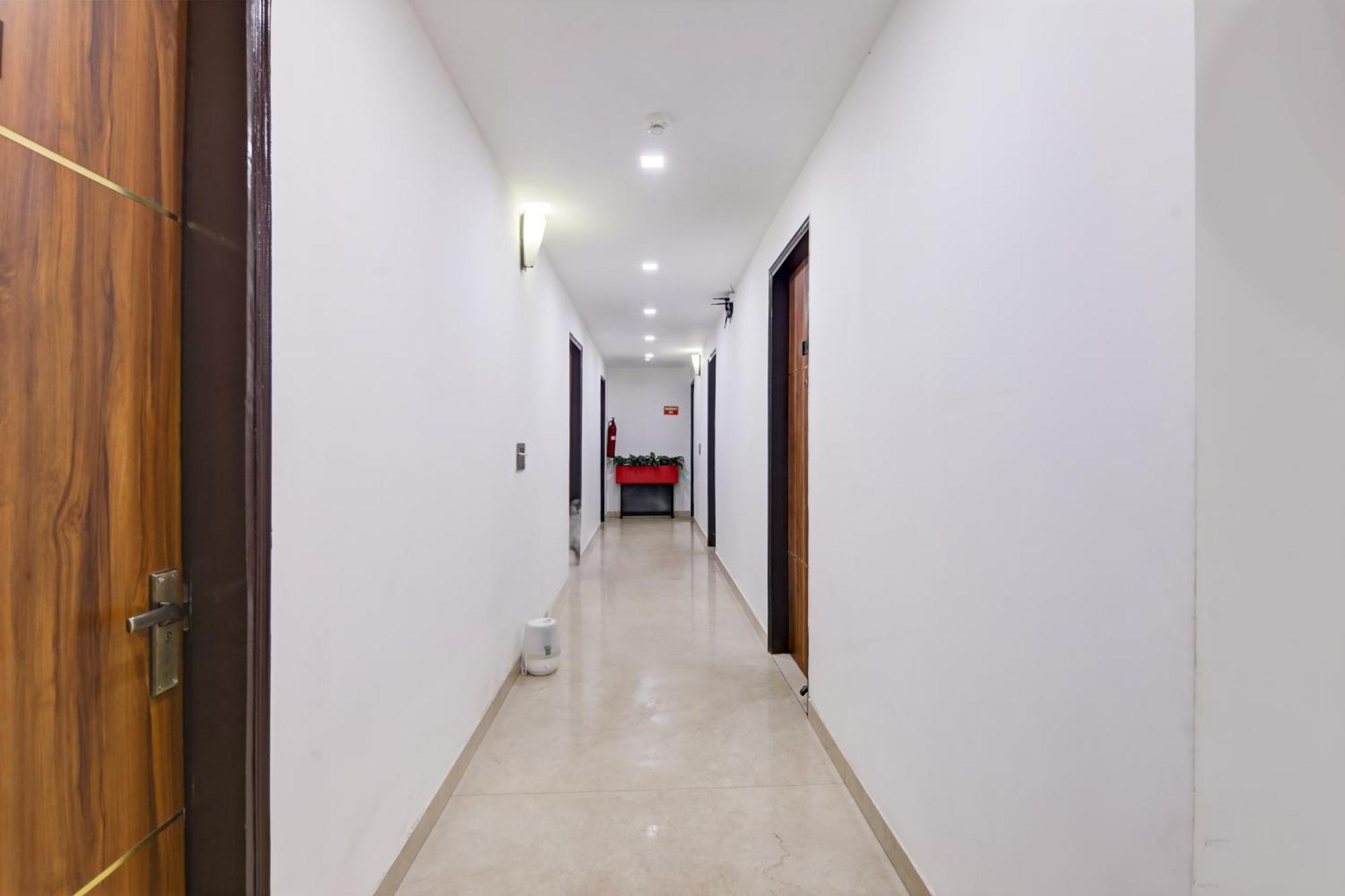 Status By Hotel The Emporio 加济阿巴德 外观 照片