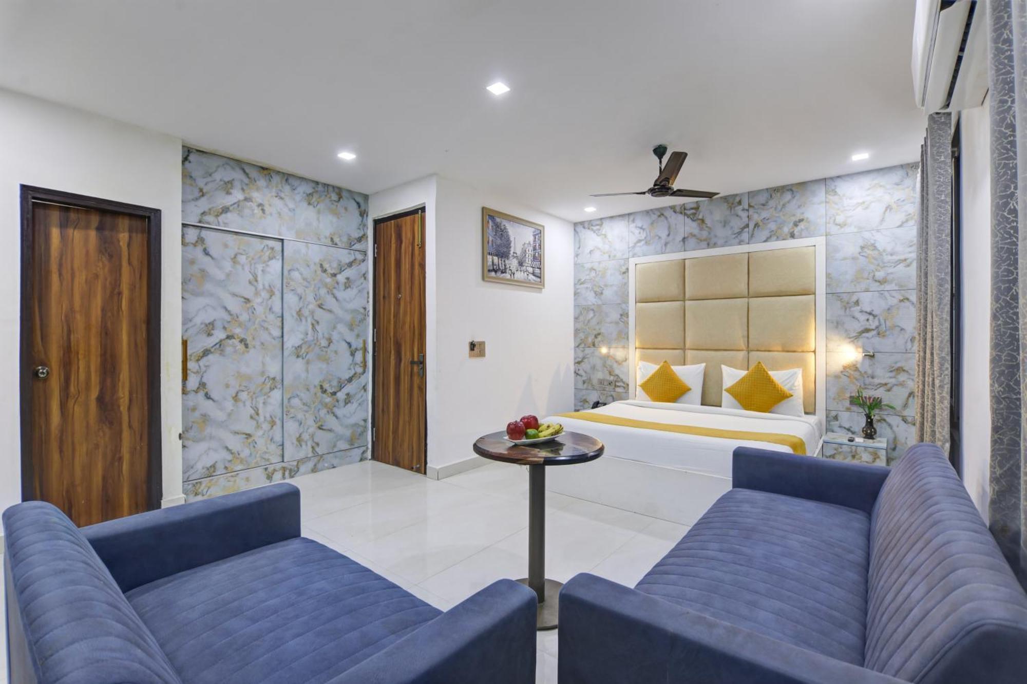 Status By Hotel The Emporio 加济阿巴德 外观 照片