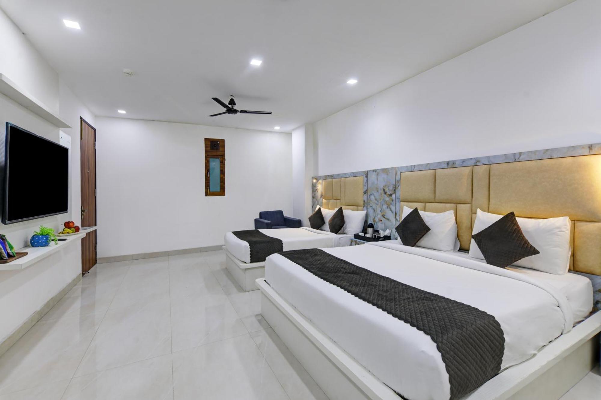 Status By Hotel The Emporio 加济阿巴德 外观 照片